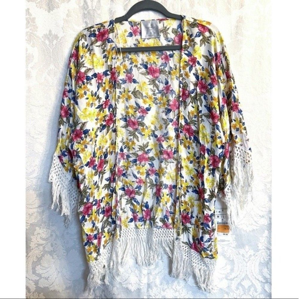 Zara Trafaluc NWT Floral Knit Trim Fringed Kimono Cardigan Size M Swim Cover Up - Picture 2 of 9
